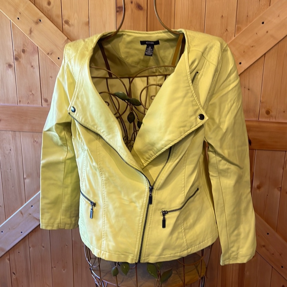 NOT FOR SALE

Faux leather moto jacket